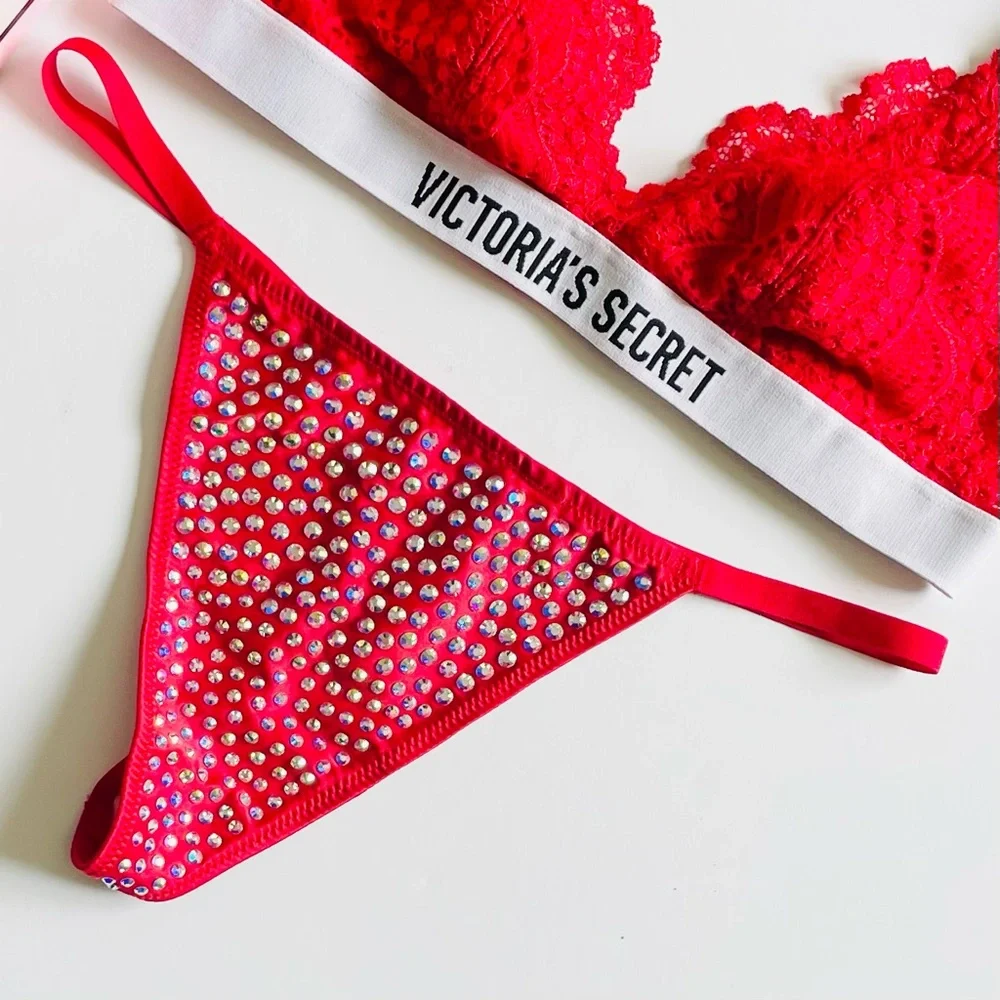 XS SMALL Victoria’s Secret red bling bra set